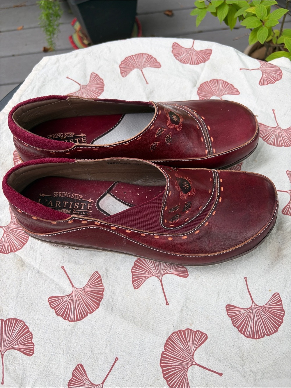 Spring Step Artiste Burgundy Floral Leather Slip-On Loafers